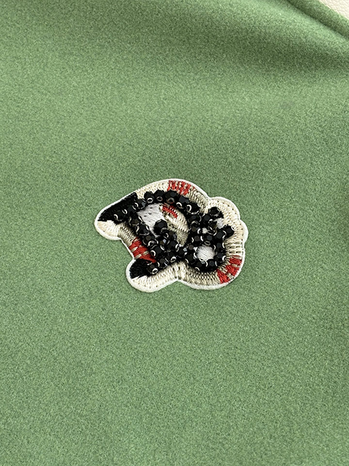 ディオール Tears コラボレーションのヘビーデューティー刺繍ビーズアップリケ刺繍ウール＆レザーベースボールジャケット