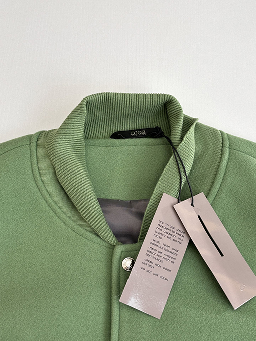 ディオール Tears コラボレーションのヘビーデューティー刺繍ビーズアップリケ刺繍ウール＆レザーベースボールジャケット