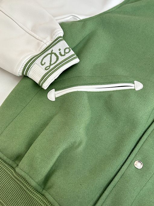 ディオール Tears コラボレーションのヘビーデューティー刺繍ビーズアップリケ刺繍ウール＆レザーベースボールジャケット