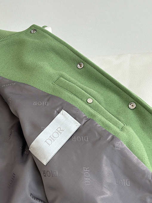 ディオール Tears コラボレーションのヘビーデューティー刺繍ビーズアップリケ刺繍ウール＆レザーベースボールジャケット