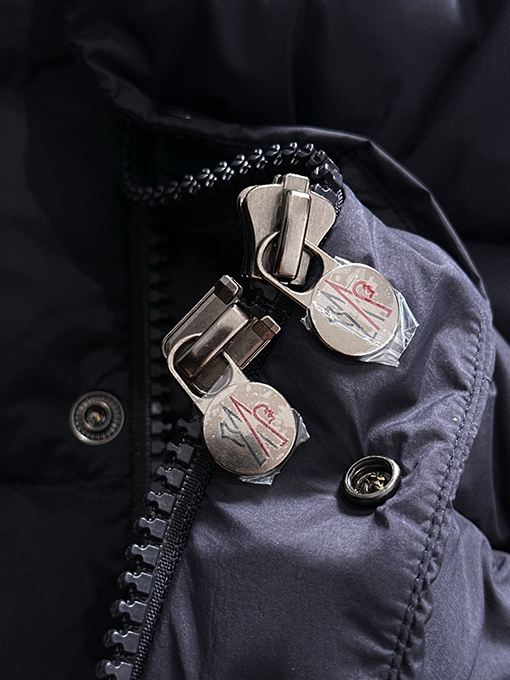 モンクレール クラシックベストダウンジャケット