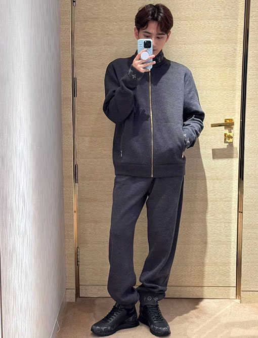 ルイヴィトン モノグラムニットウールパンツ