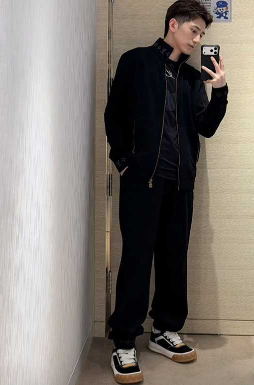 ルイヴィトン モノグラムニットウールパンツ