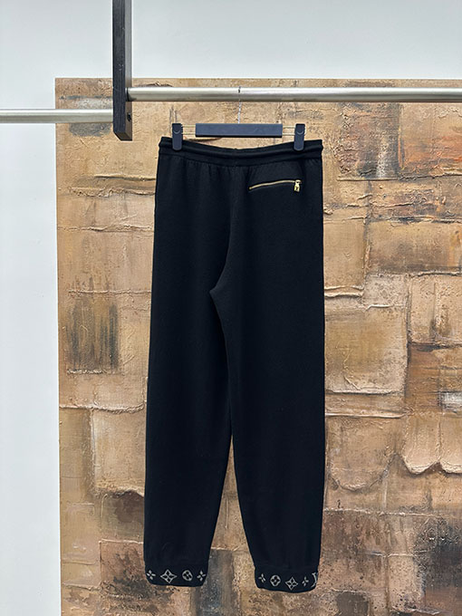 ルイヴィトン モノグラムニットウールパンツ