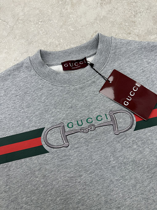 グッチコピー ホースシューバックル刺繍スウェットシャツ