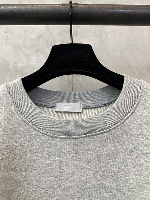 ディオール Montaigne クラシックロゴクルーネックスウェットシャツ