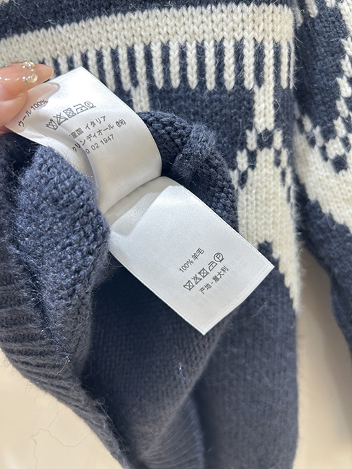 ディオール ダイヤモンド柄ニットタートルネックセーター