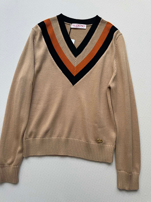 ヴァレンティノ カラーブロックVネックプルオーバーセーター