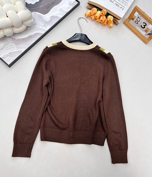 ヴァレンティノ カラーブロックVネックプルオーバーセーター