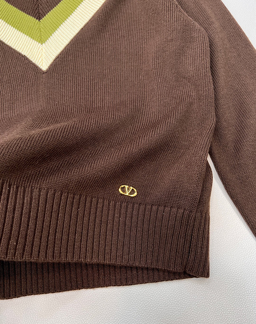 ヴァレンティノ カラーブロックVネックプルオーバーセーター