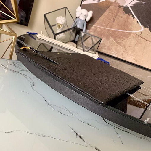 ルイ·ヴィトン アンプレント デイリー クラッチ M62937