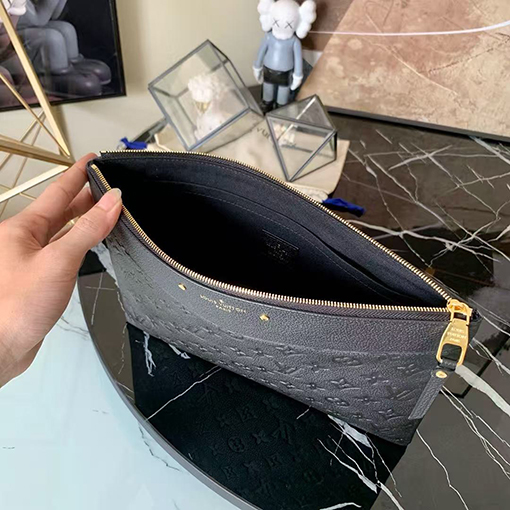 ルイ·ヴィトン アンプレント デイリー クラッチ M62937