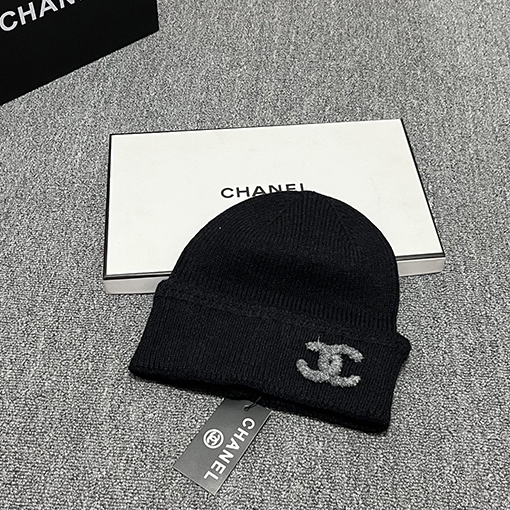 シャネルスーパーコピー 新モデル人気のニットビーニー