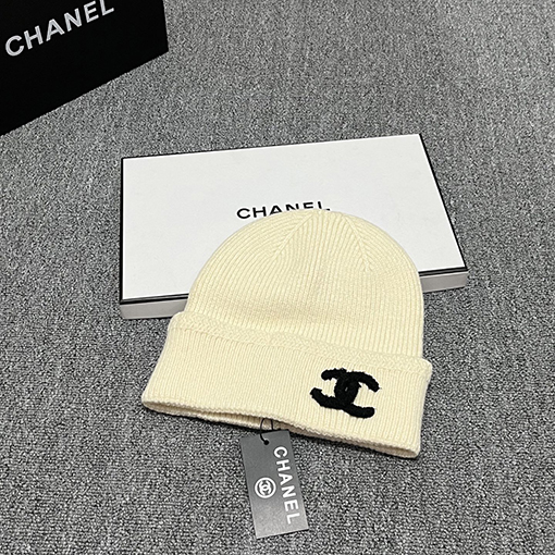 シャネルスーパーコピー 新モデル人気のニットビーニー