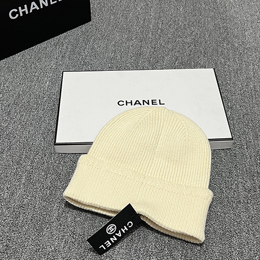 シャネルスーパーコピー 新モデル人気のニットビーニー