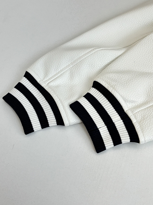 ルイヴィトン コンク刺繍パールボタンベ​​ースボールジャケット