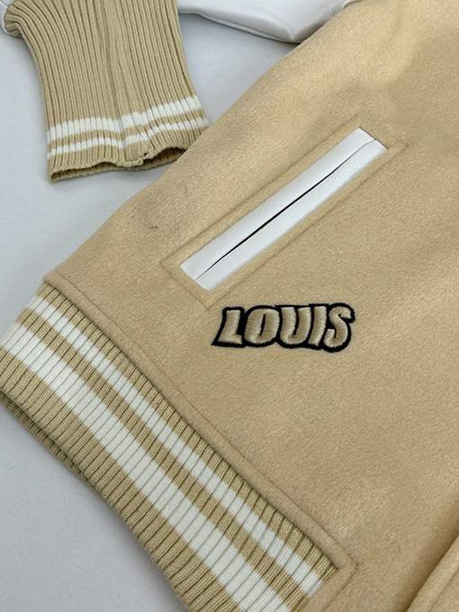 ルイヴィトン ペガサスのフロック刺繍入りペガサスベースボールジャケット