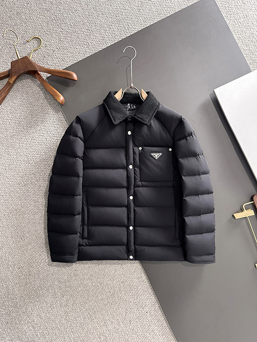 プラダコピー 新しいパーカーダウンジャケット