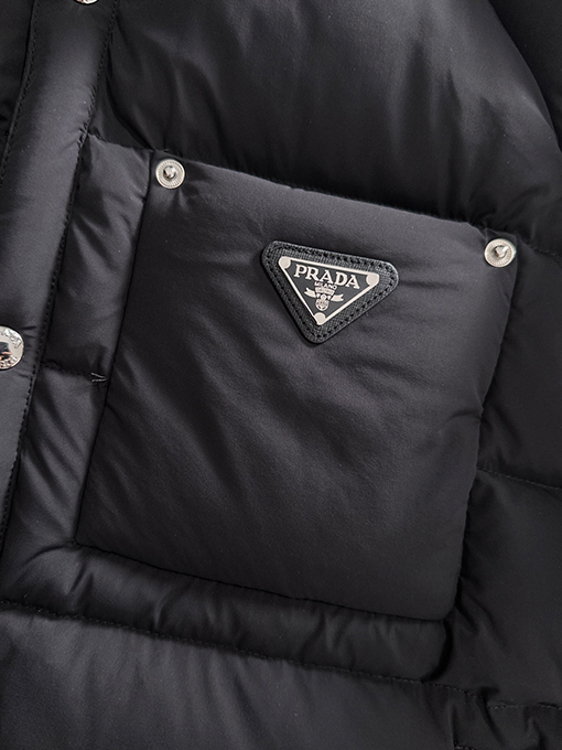 プラダコピー 新しいパーカーダウンジャケット