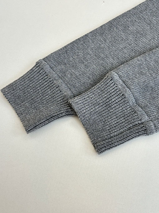 モンクレール Moncler テリークロス刺繍レターロゴウールブレンドニットクルーネックセーター