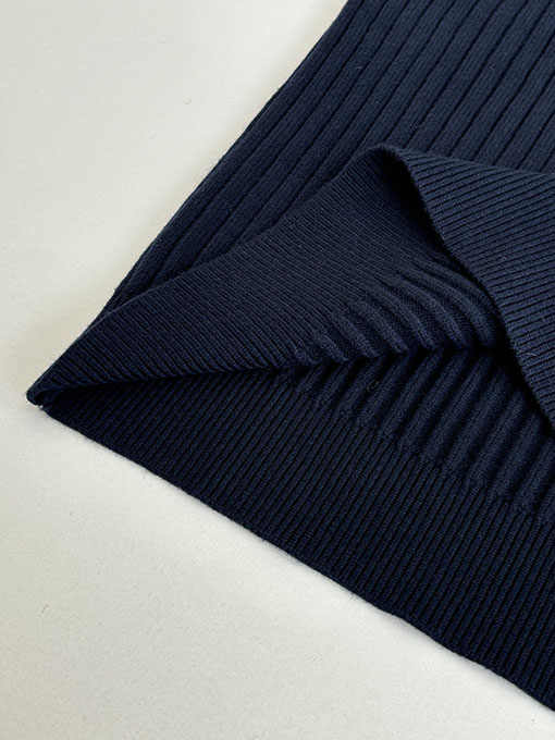 グッチ 厚のリブ編みシルクウール混クルーネックセーター