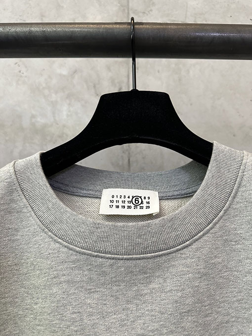 マルタンマルジェラ クラシックカレンダープリント ヘビーウェイト クルーネックスウェットシャツ