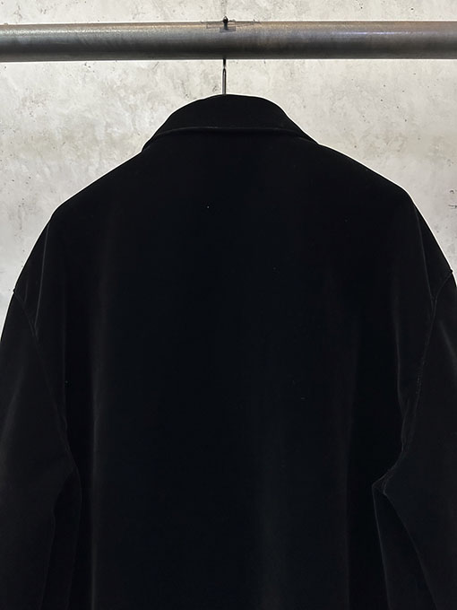 プラダスーパーコピー トライアングルロゴベルベットジャケット