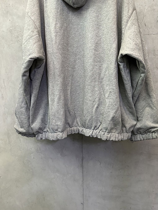 バレンシアガ グレーブルーのリバーシブル長袖ジップアップジャケット