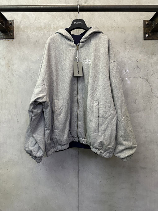 バレンシアガ グレーブルーのリバーシブル長袖ジップアップジャケット