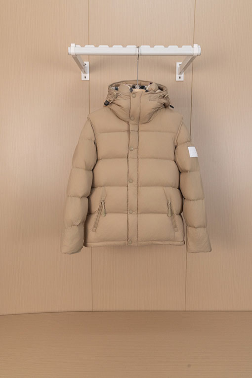 バーバリーコピー 取り外し可能な袖付きフード付きダウンジャケット