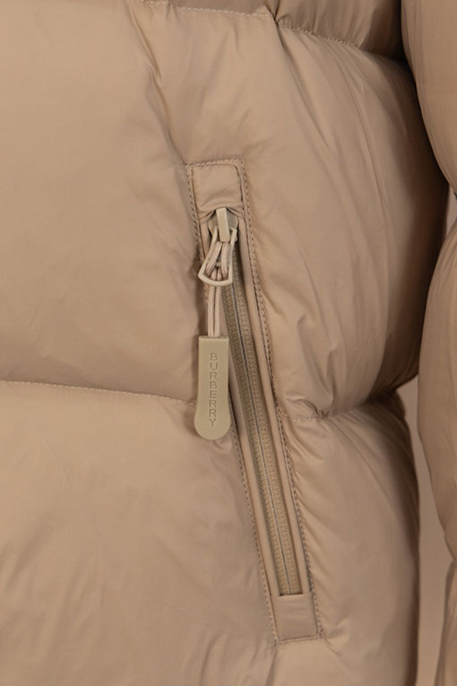 バーバリーコピー 取り外し可能な袖付きフード付きダウンジャケット