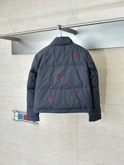 シャネル レディースダブルC中空アウトシームシールショートダウンジャケット