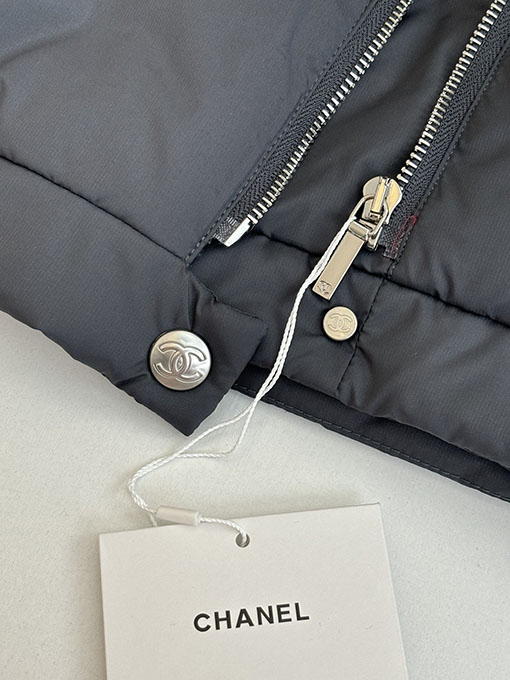 シャネル レディースダブルC中空アウトシームシールショートダウンジャケット