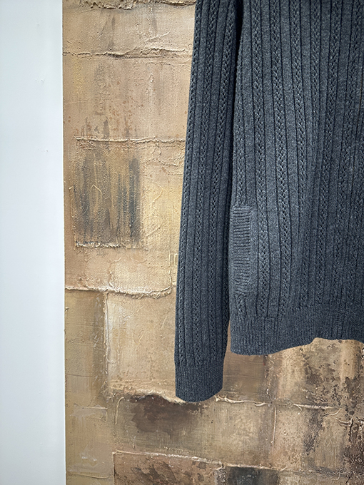 ルイヴィトンコピー ファーカラーニットカーディガン