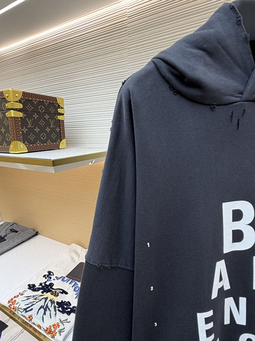 バレンシアガ Balenciaga フード付きレタープリントオーバーサイズパーカー