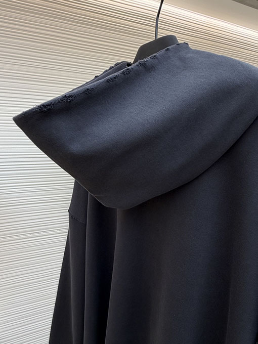 バレンシアガ Balenciaga フード付きレタープリントオーバーサイズパーカー