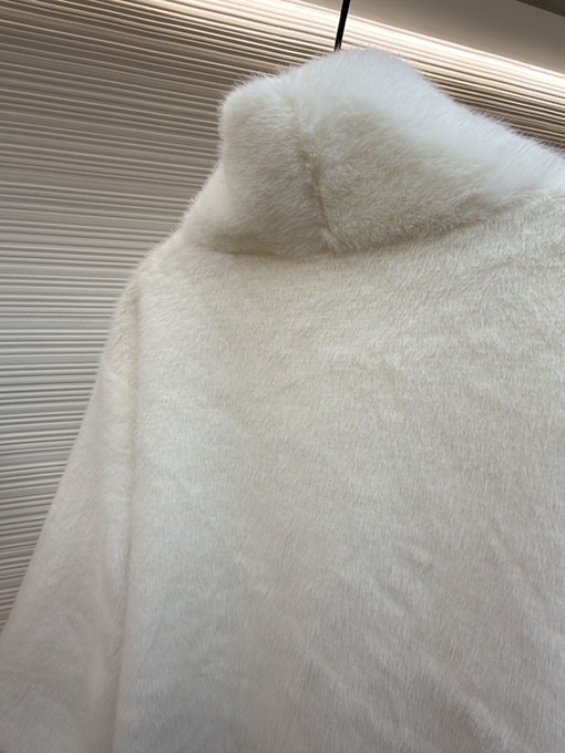 ルイヴィトンコピー Nigo コラボミンクファーVネックファーコート