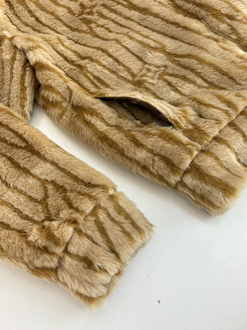 ルイヴィトン Ski スキーシリーズ レターストライプ ジャカード ファー フード付きジャケット