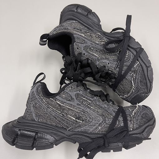 バレンシアガコピー Balenciaga 3xl Sneaker ダメージのカップルスニーカー