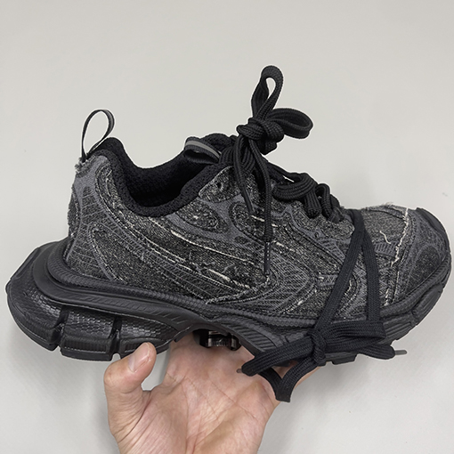 バレンシアガコピー Balenciaga 3xl Sneaker ダメージのカップルスニーカー