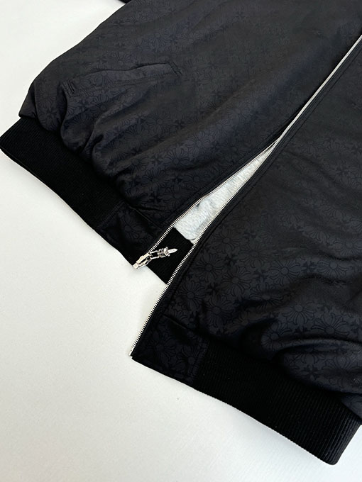 クロムハーツ ホースシュープリントのリバーシブルフード付きコットンコート