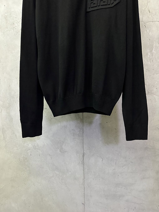 フェンディスーパーコピー エンボスポケットセーター