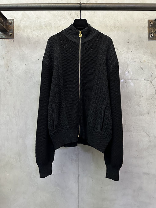 ヴェルサーチ ハイネックプルオーバージップアップジャカードニットセータ