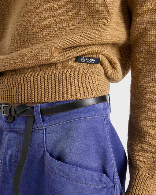 プラダ ファブリックロゴニットプルオーバー