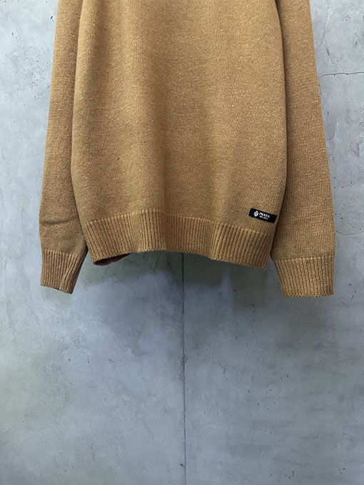 プラダ ファブリックロゴニットプルオーバー