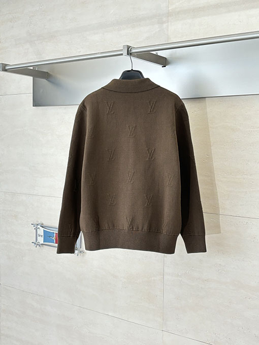 ルイヴィトン エンボスの襟付きジップアップニットカーディガン