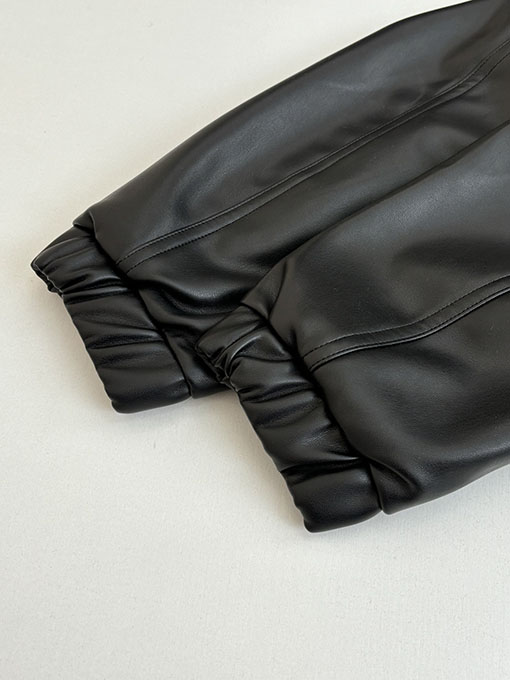 ルイヴィトンコピー ブラックナイロンブレンドパッチワークレザーフード付きジャケット