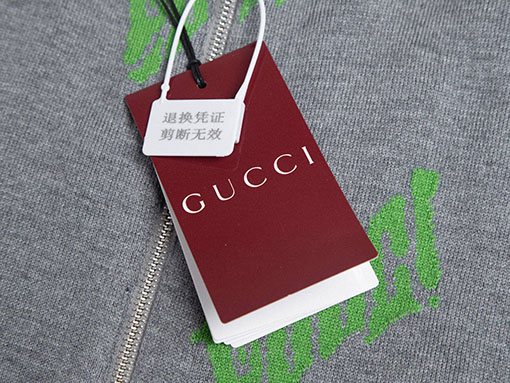 グッチ ZP リバーシブルロゴジャカードカシミアブレンドフード付きセーターカーディガン