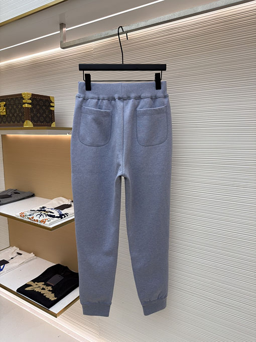 ディオール モノグラムウールとカシミアのジョガーパンツ