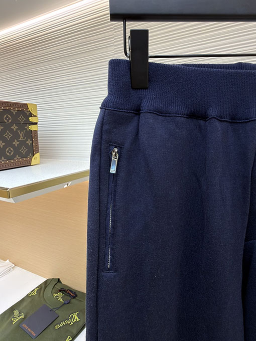 ディオール モノグラムウールとカシミアのジョガーパンツ